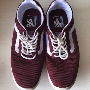 Vans maroon ultra Cush lite insoles